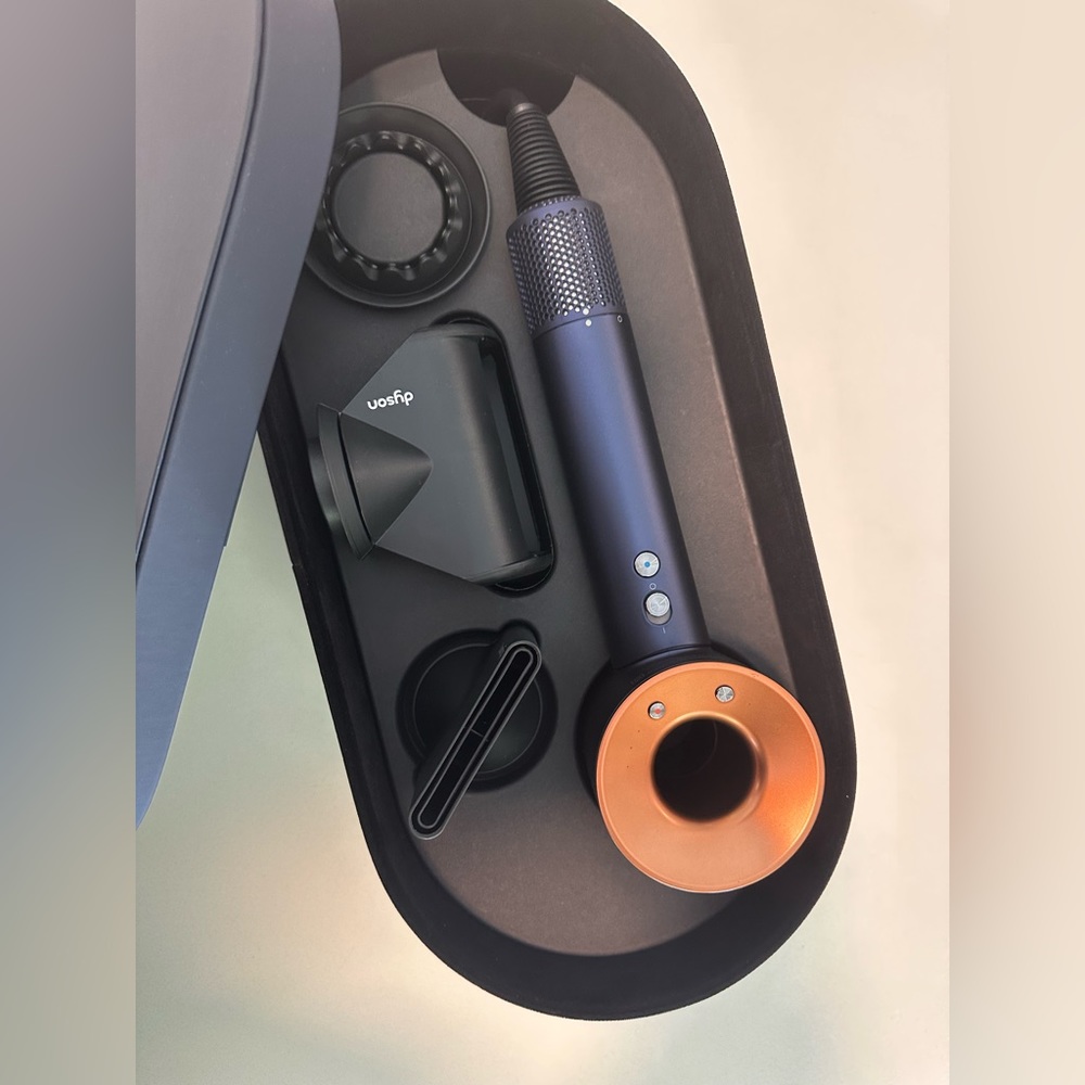 Brand new Dyson Supersonic Hairdryer